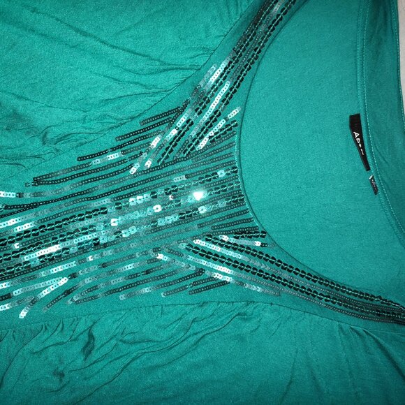 Apt. 9 Emerald Green Shirt Elegant Statement Comfy Sequins Business Casual - Picture 3 of 9